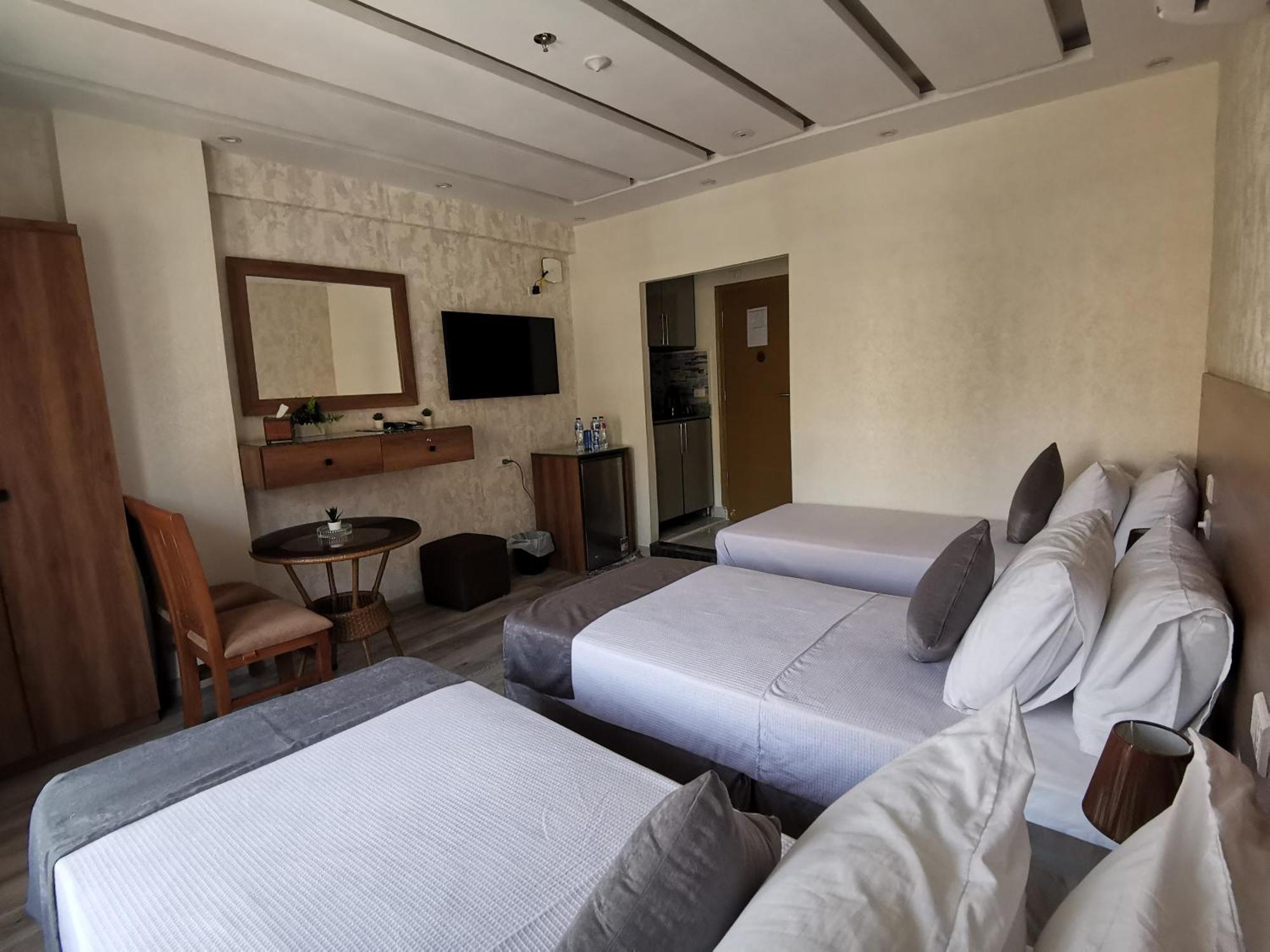 Swiss Hotel Downtown Kairo Bagian luar foto